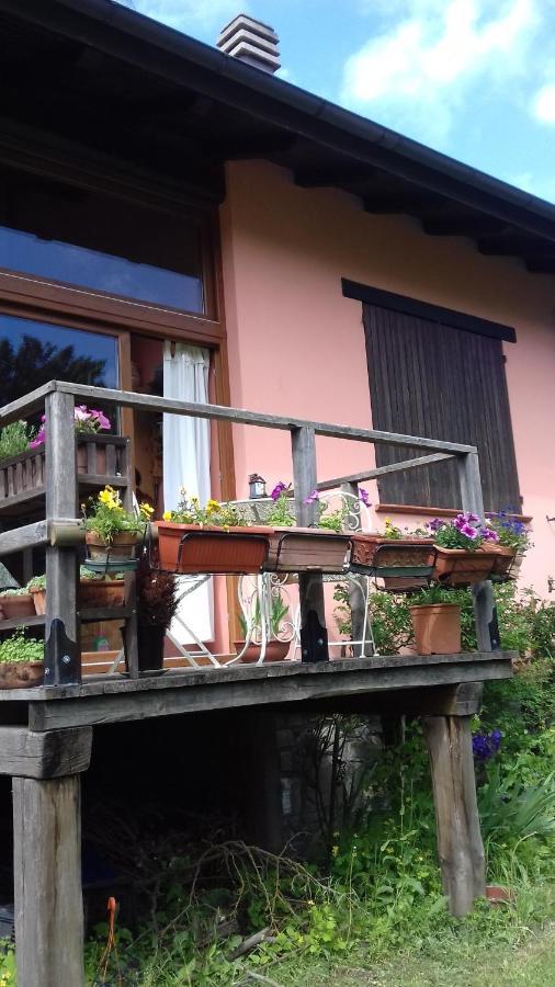 Il Pettirosso Di Giusvalla Exteriör bild